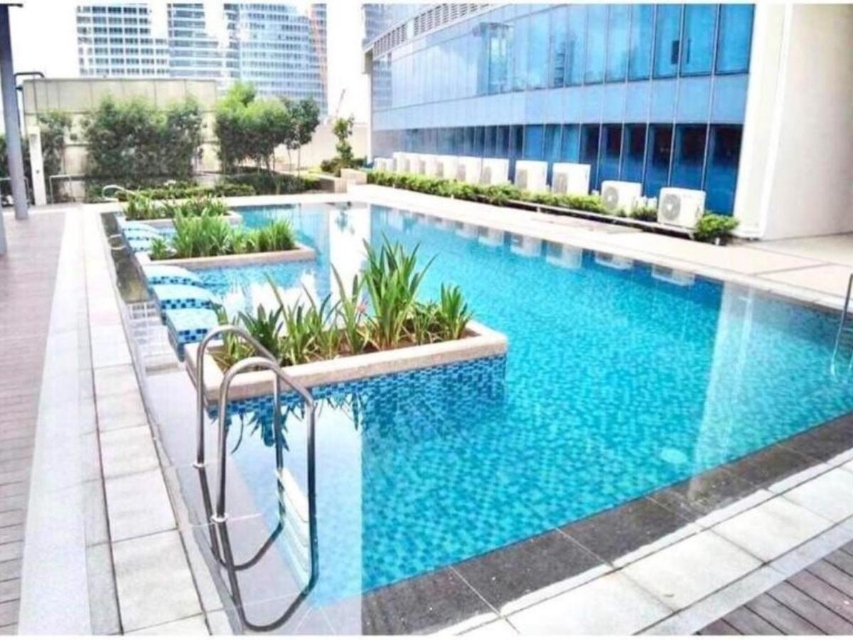Spacious 2Br Apartment In Bgc With Workspace & Washer Manila Exterior photo