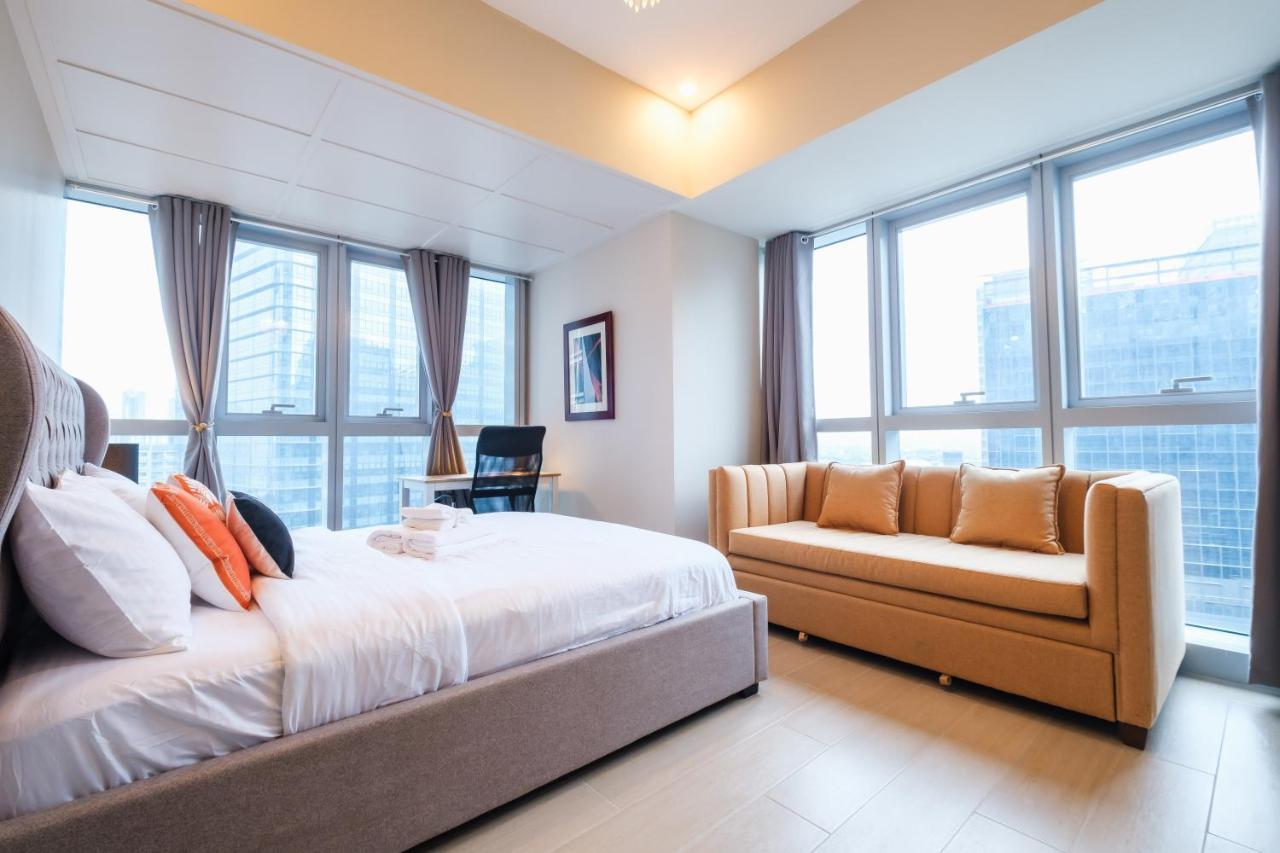 Spacious 2Br Apartment In Bgc With Workspace & Washer Manila Exterior photo