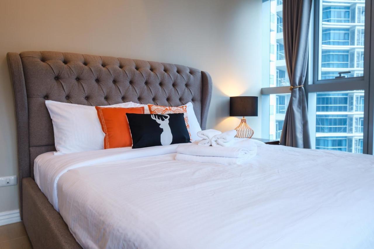 Spacious 2Br Apartment In Bgc With Workspace & Washer Manila Exterior photo